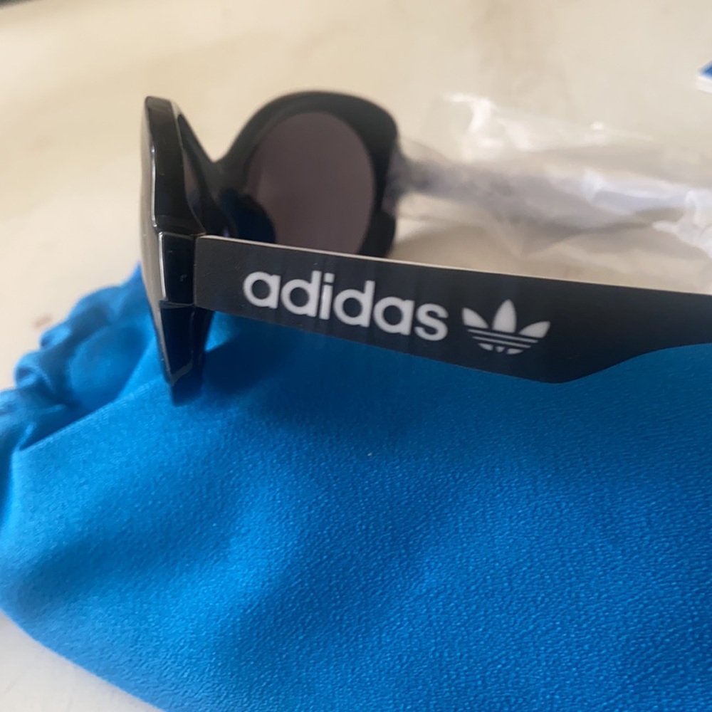Adidas sunglasses - Picture 3 of 8